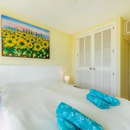 Strandwohnung Marina Park Apartman *