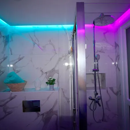 Strandwohnung Marina Park Apartman