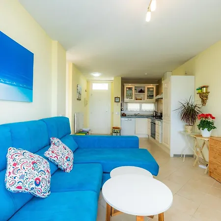 Strandwohnung Marina Park Apartman *